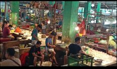 Konsumen Keluhkan Timbangan Para Pedagang di Pasar Puan Maimun